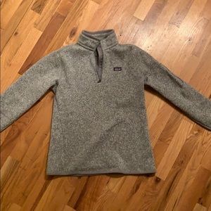 Patagonia grey 1/4 zip fleece